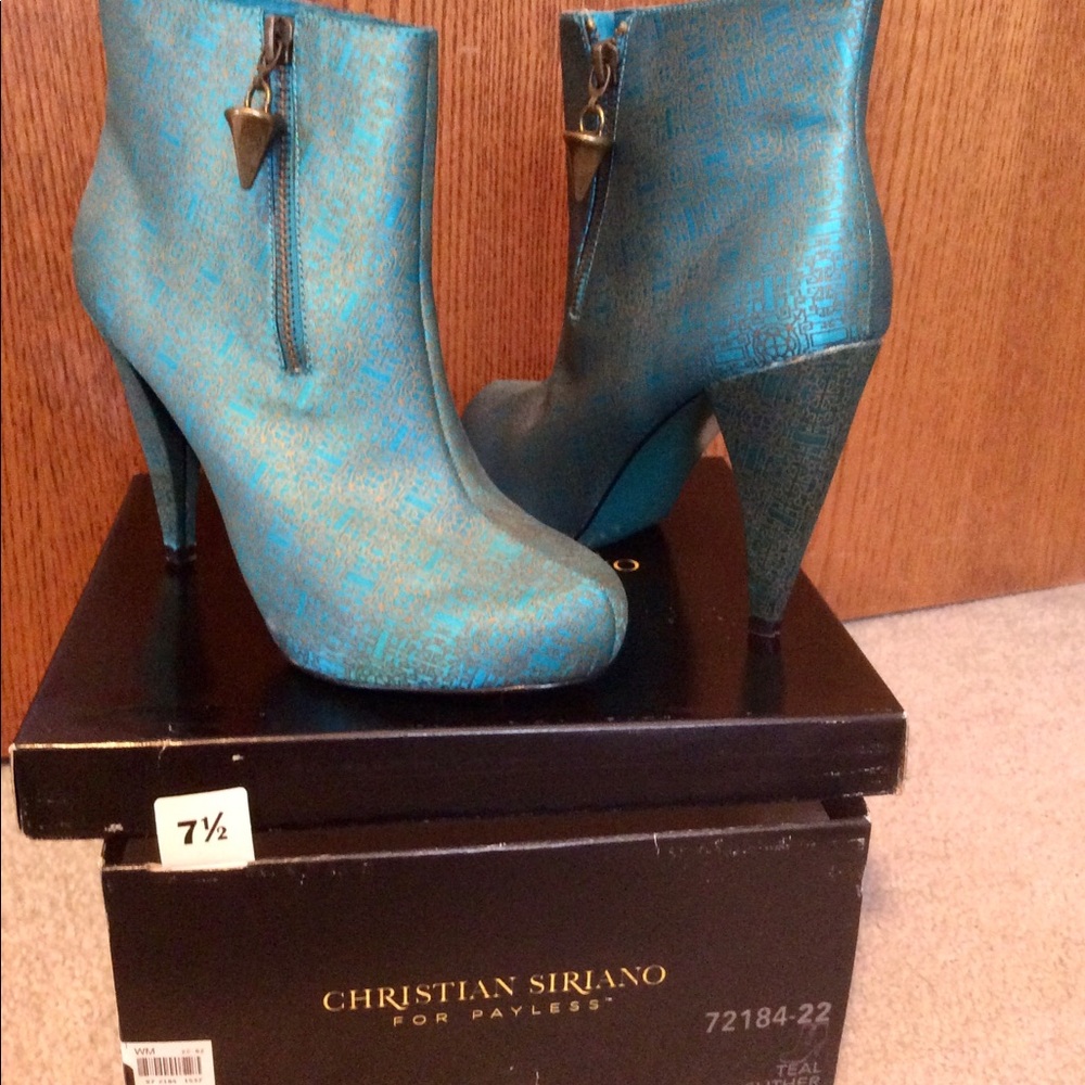 Christian Siriano Teal zipper ankle boots